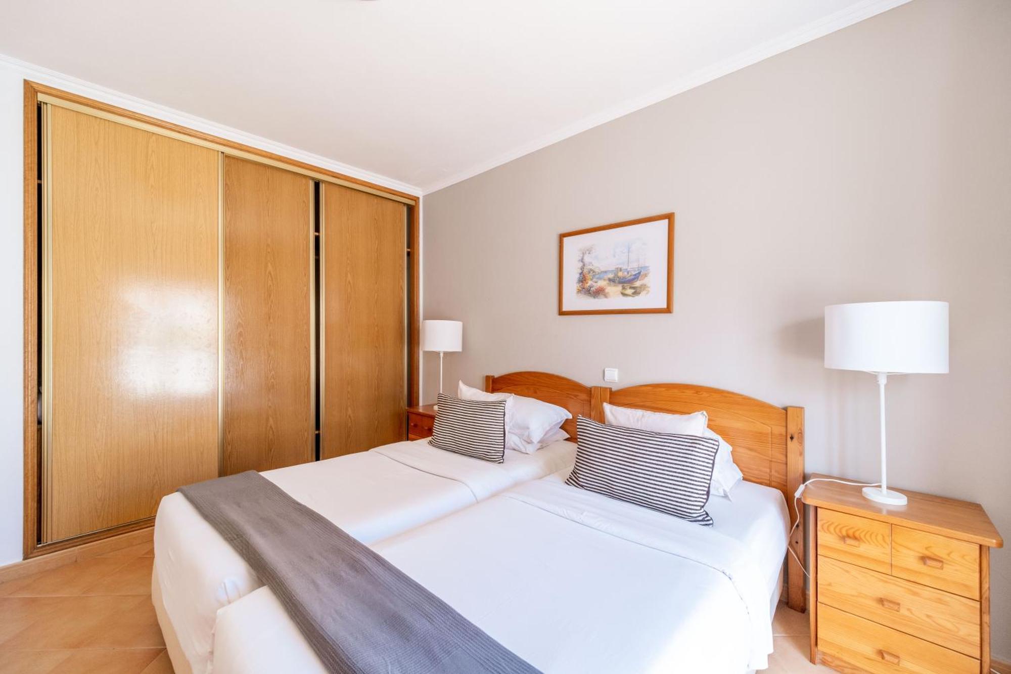 Oasis Beach Apartments Luz Cameră foto